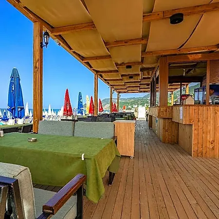 Kleopatra Arsi Hotel 4*